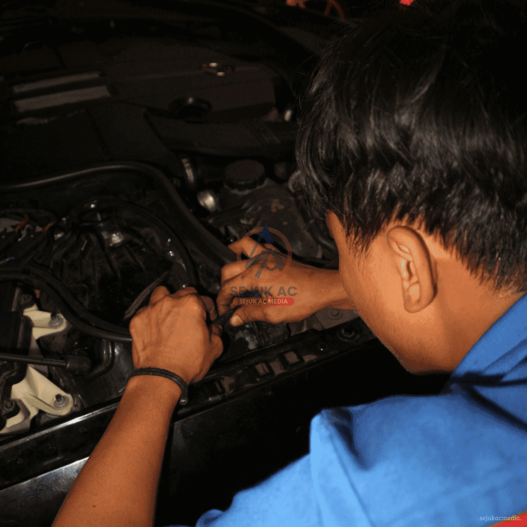 Kabin Mobil Terasa Panas