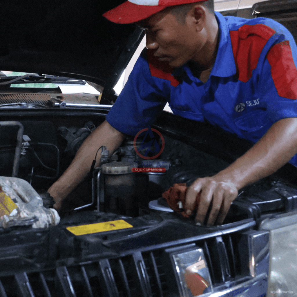 Tanda Mobil Harus Masuk Bengkel
