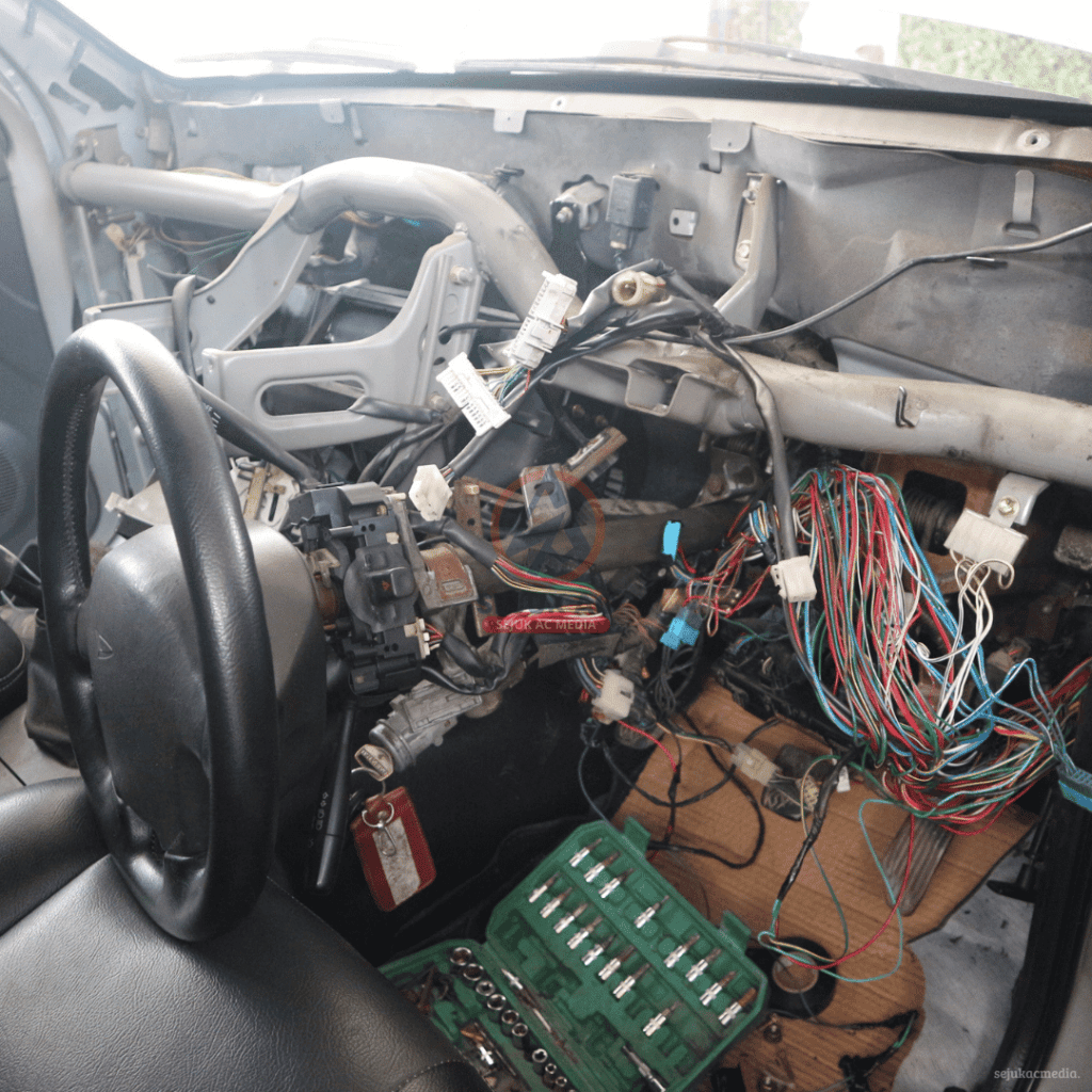 AC Mobil Tiba Tiba Mati