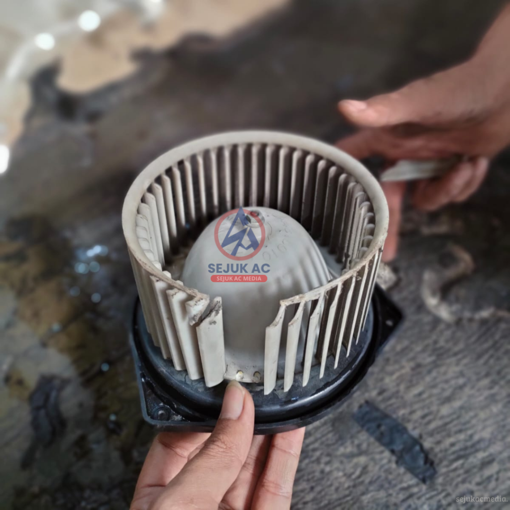 ac mobil bau sangit