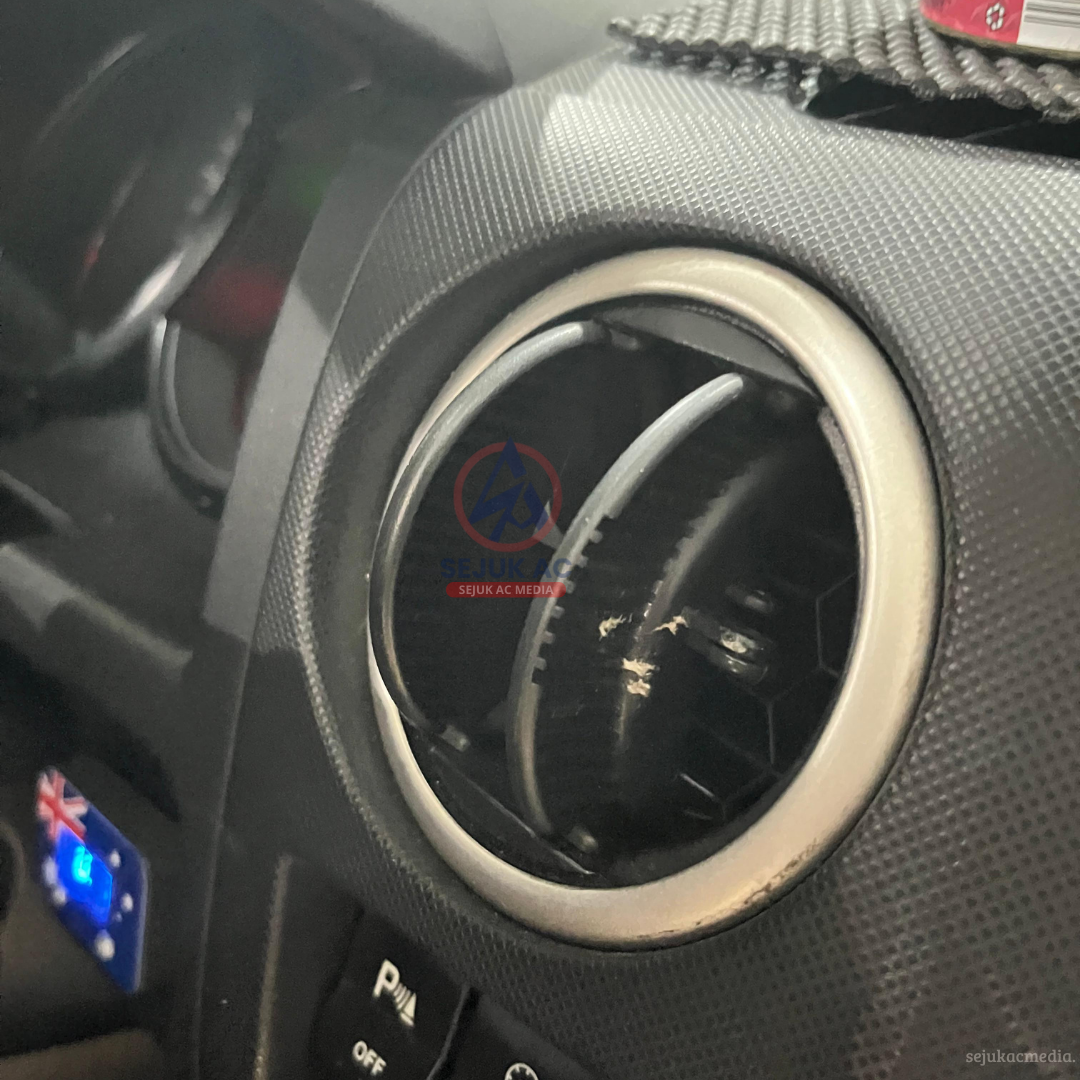 air ac mobil menetes di dalam