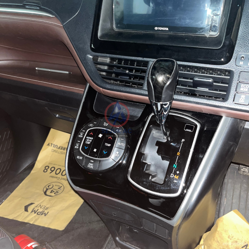 cek ac mobil sendiri