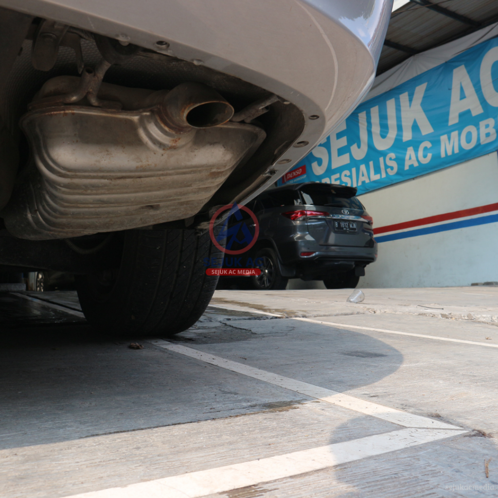 suara knalpot mobil tidak normal