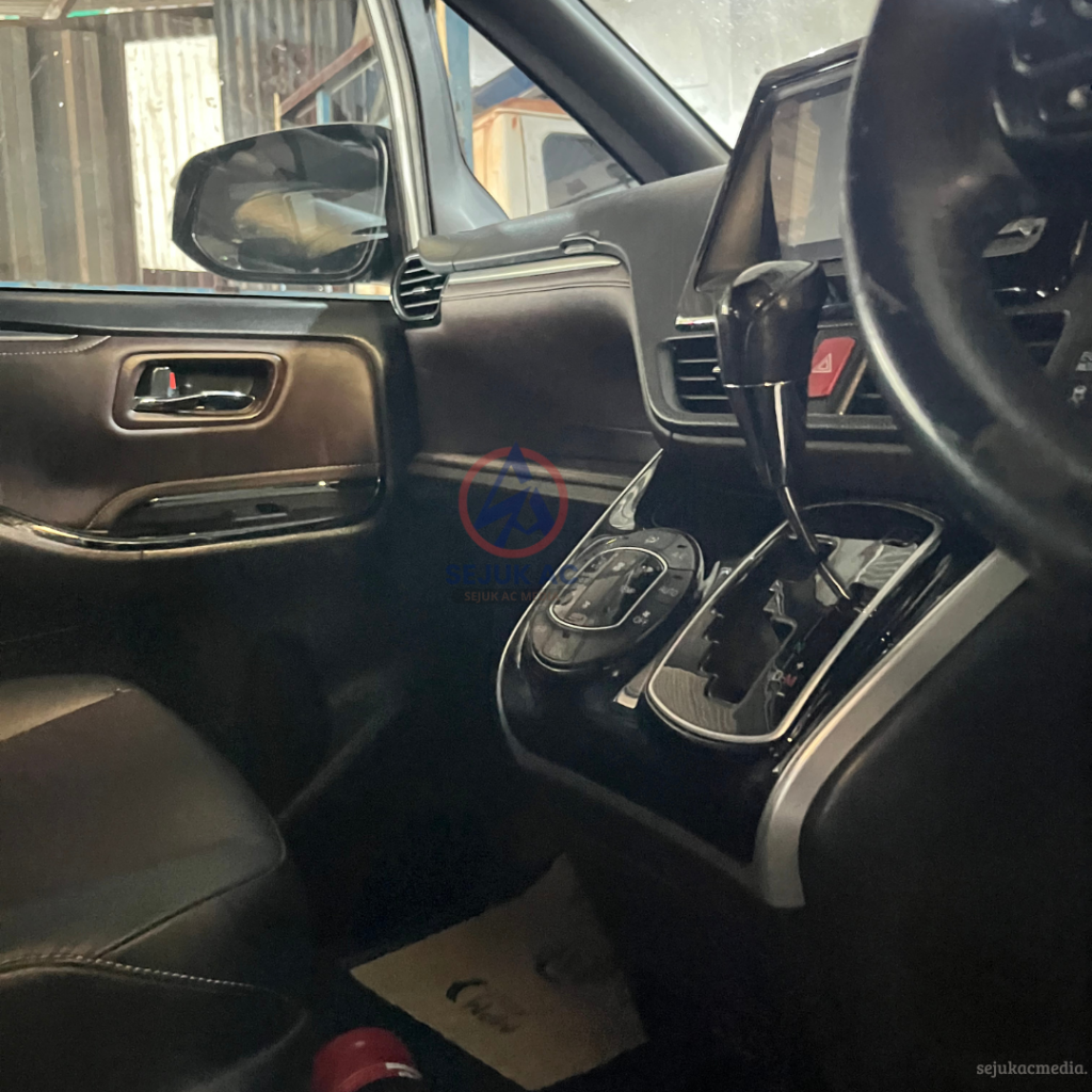 tips ac mobil awet