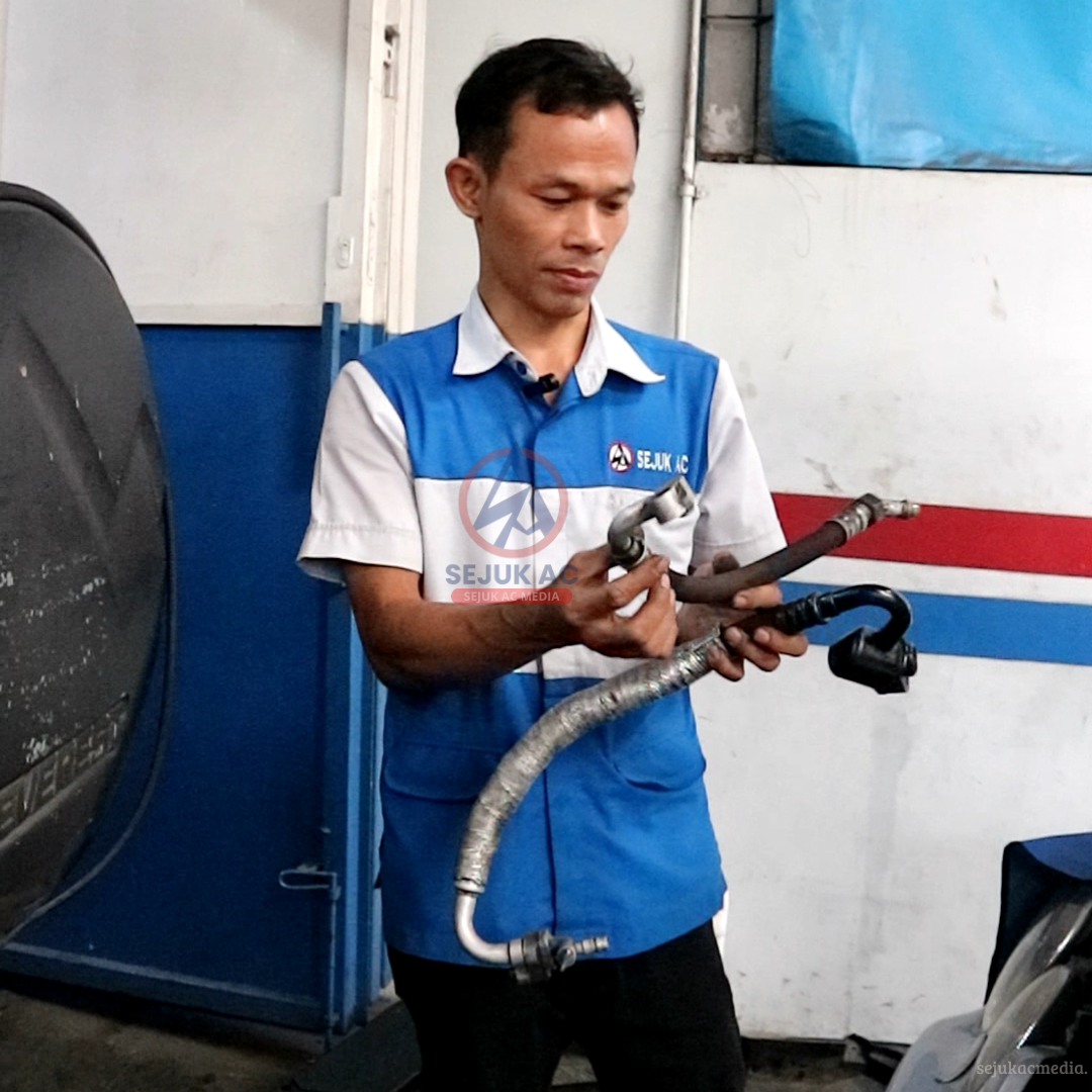 Tips hemat biaya servis mobil