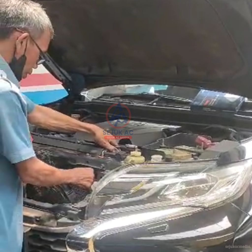 AC Mobil Pajero Panas