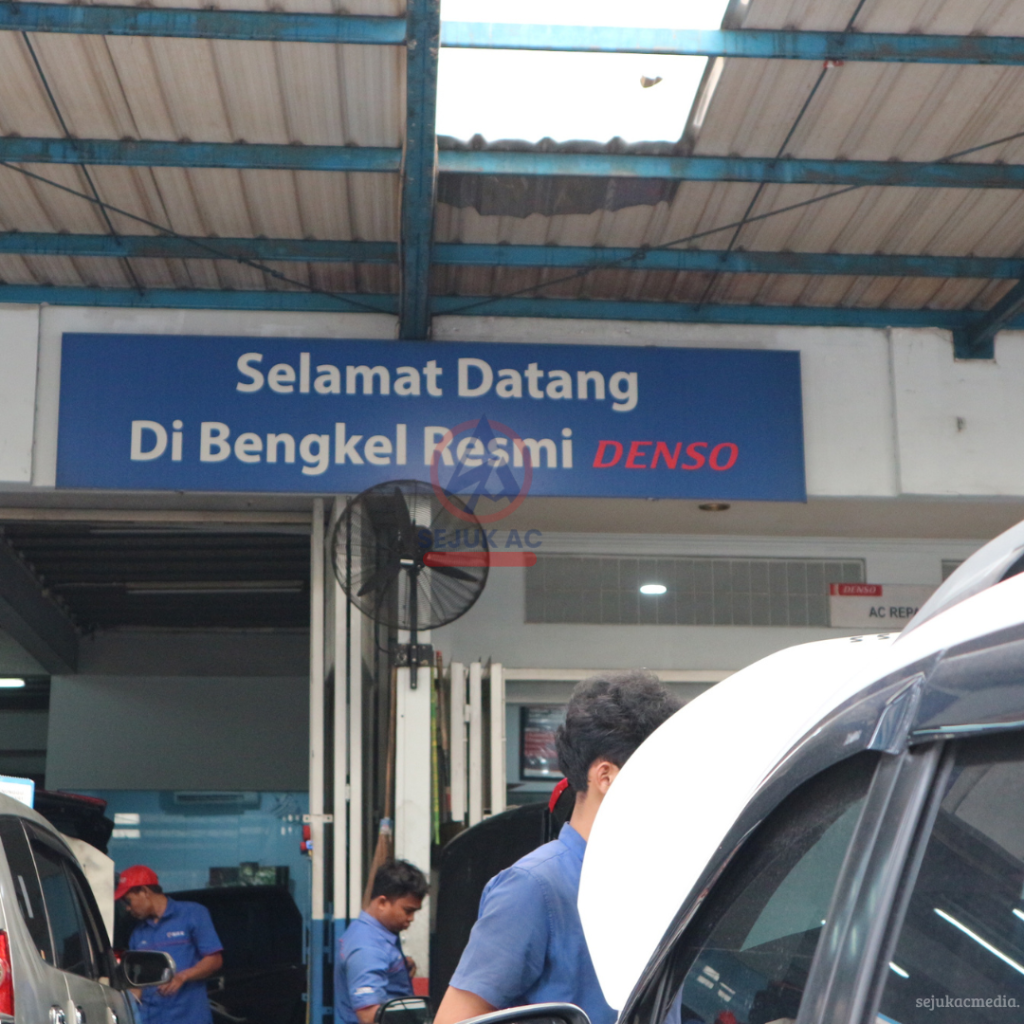 persiapan mobil sebelum liburan