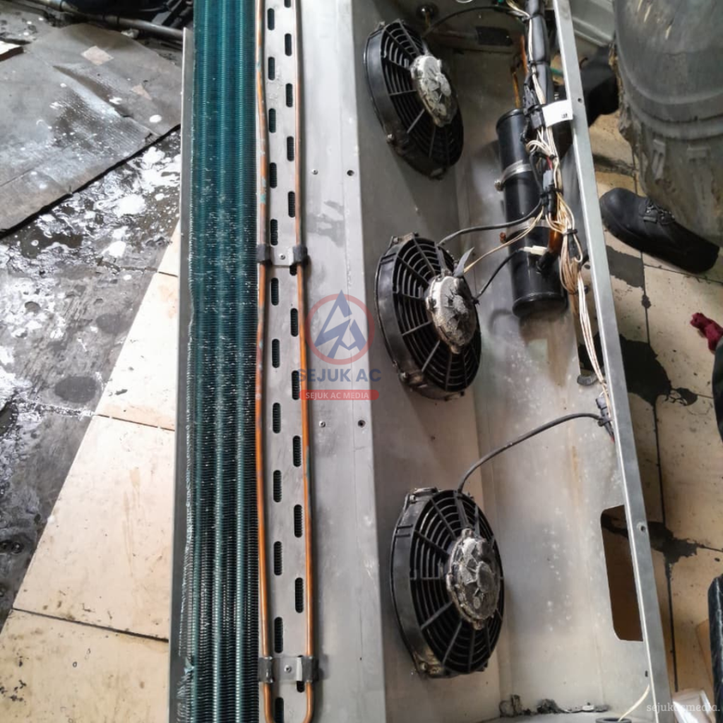 Penyebab AC Mobil Berisik