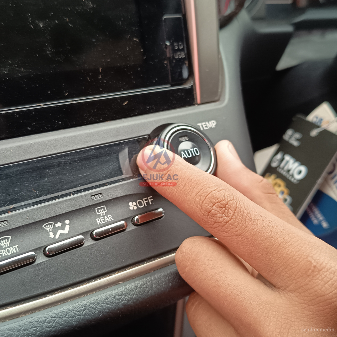 Ciri Thermostat AC Mobil Rusak