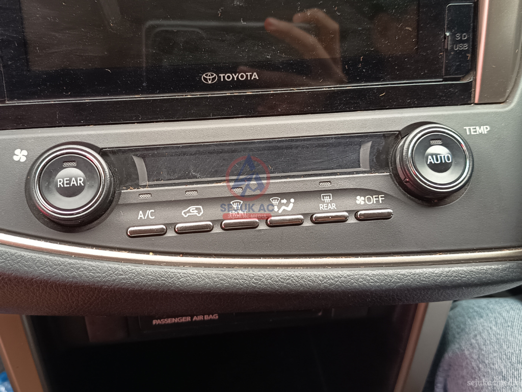 Ciri Thermostat AC Mobil Rusak