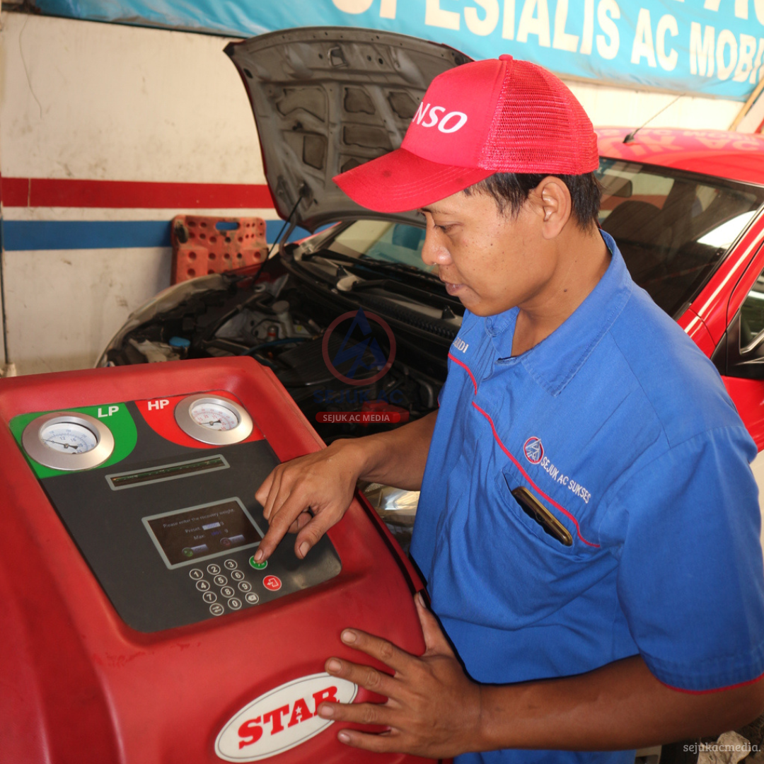 Freon Kebanyakan (Overcharge)