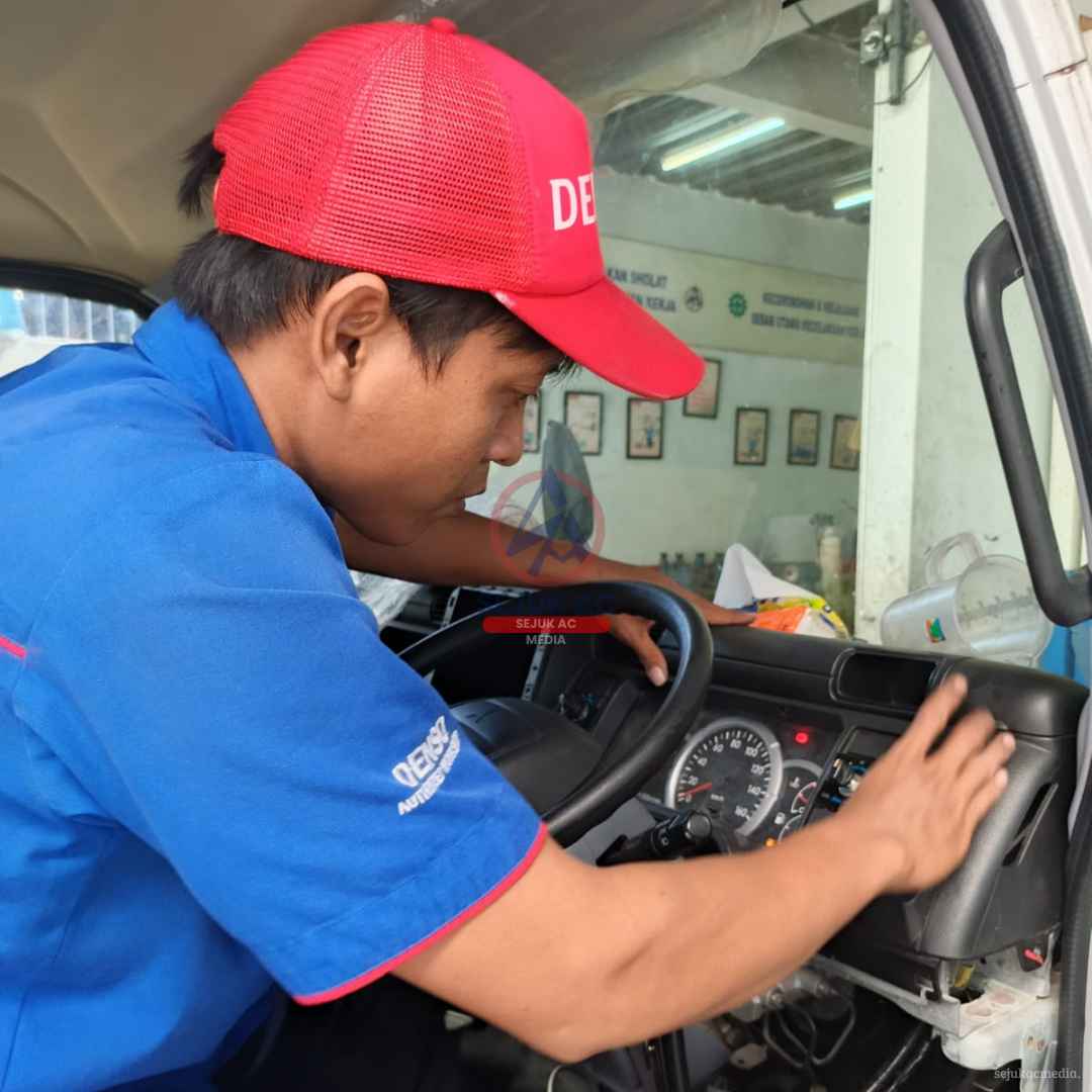 bolehkah menyalakan ac saat mesin mobil mati