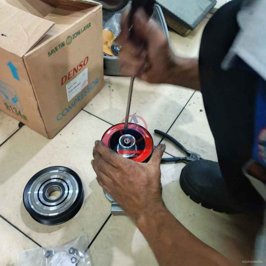 overhaul kompresor ac mobil