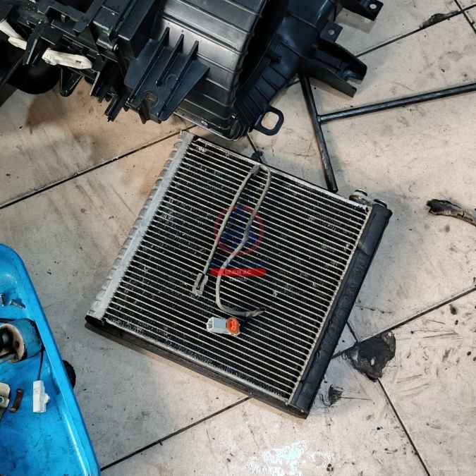 cara kerja evaporator AC mobil