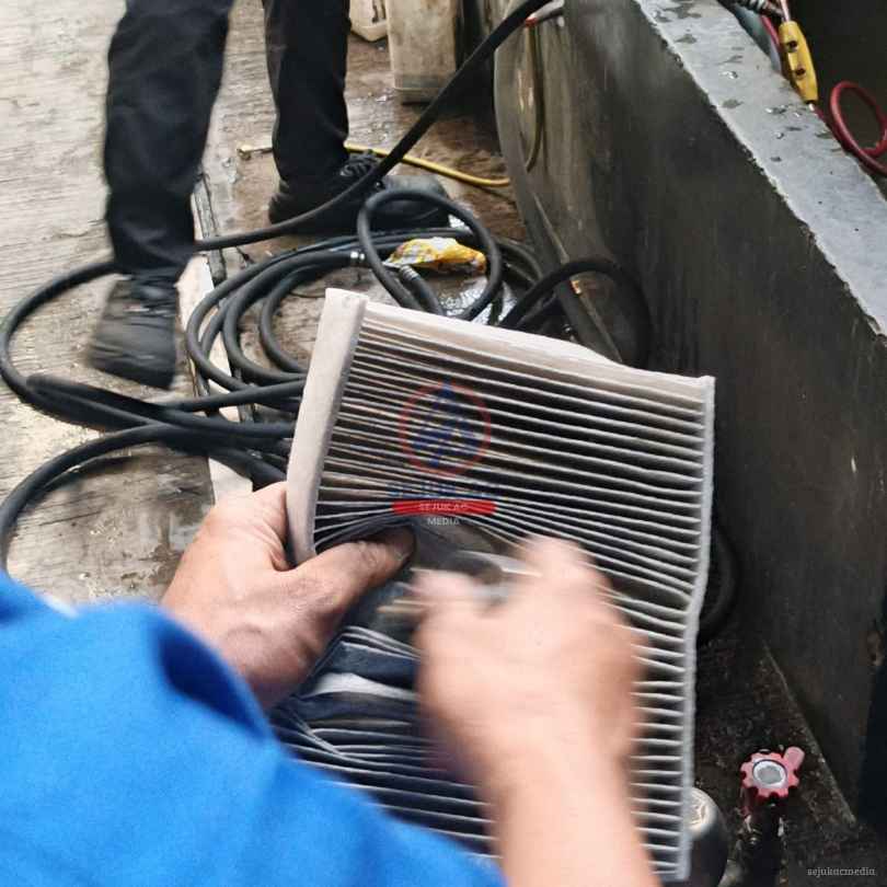 pemeriksaan filter kabin saat cara membersihkan saluran pembuangan ac mobil